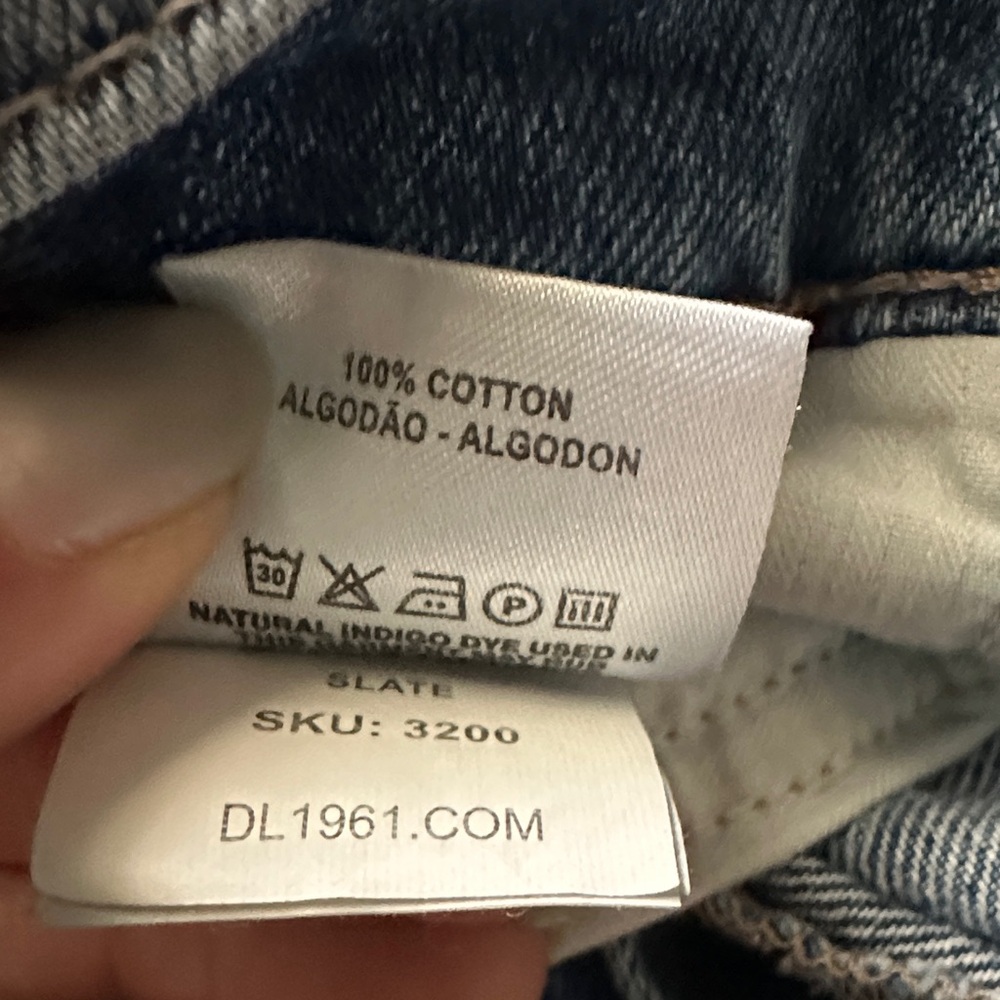 DL1961 Anthropologie Hepburn Ultra High-Rise Distressed Wide Leg Jeans Size 28 - Picture 16 of 16